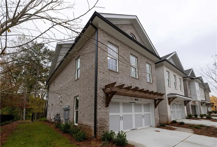 153 Wards Crossing Way #8, Johns Creek, GA 30022 - Image #3
