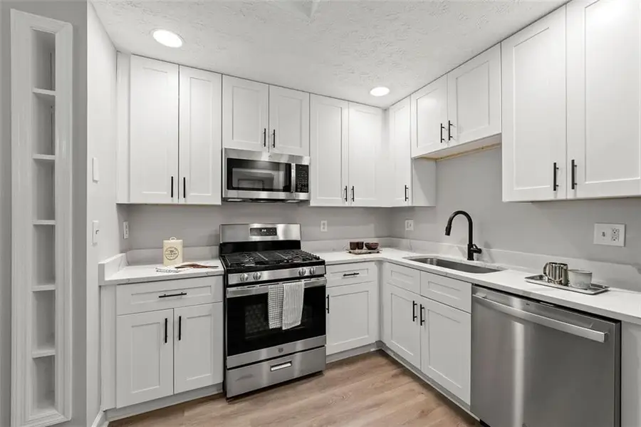 183 Kathryn Lane, Marietta, GA 30066 - Image #3