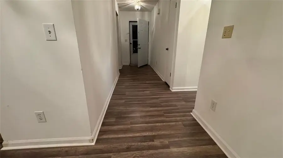 8501 Westchester Drive, Douglasville, GA 30134 - Image #2