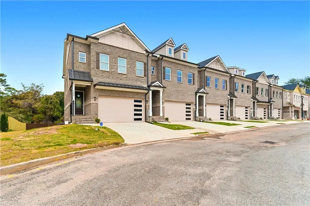 3368 Sarah Trail #5, Decatur, GA 30032 - Image #1