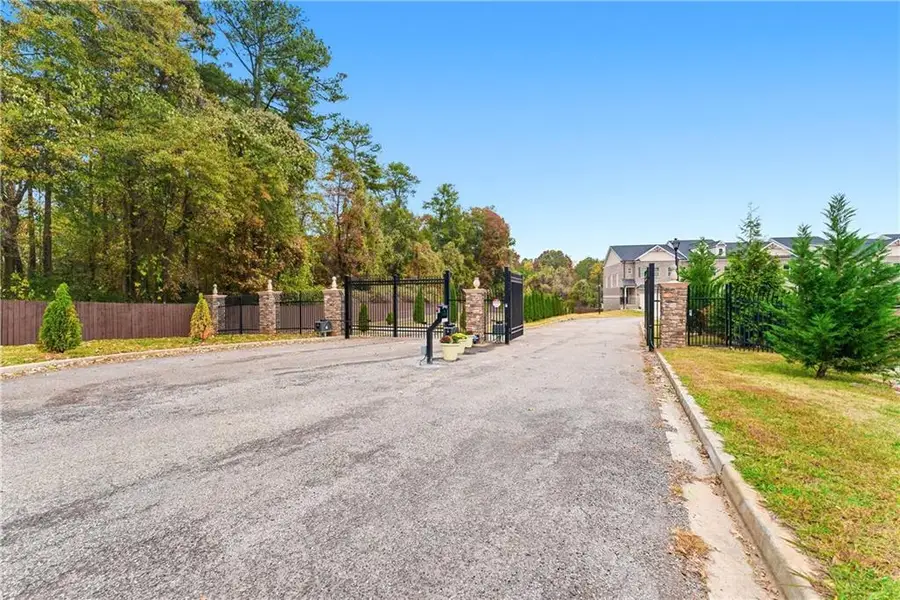 3368 Sarah Trail #5, Decatur, GA 30032 - Image #3