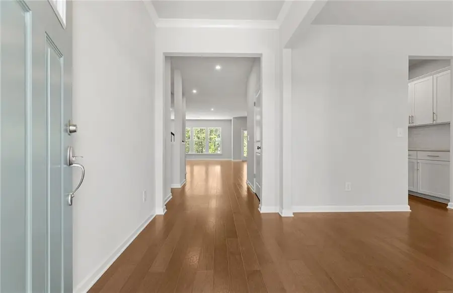 7201 Maple Brook Lane, Flowery Branch, GA 30542 - Image #3