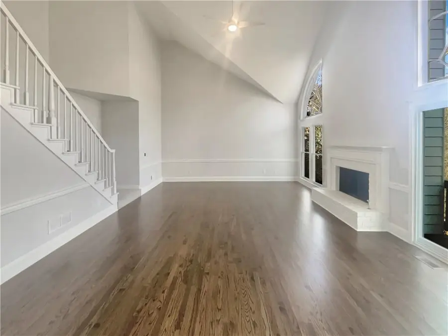 410 Hamilton Park Drive, Roswell, GA 30075 - Image #3