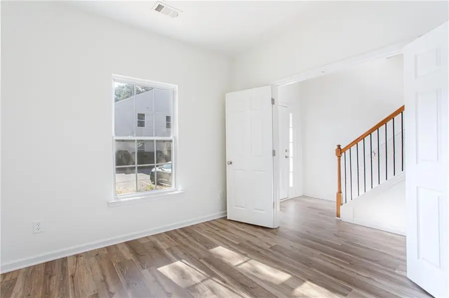 585 Mcwilliams Road Se #1406, Atlanta, GA 30315 - Image #3