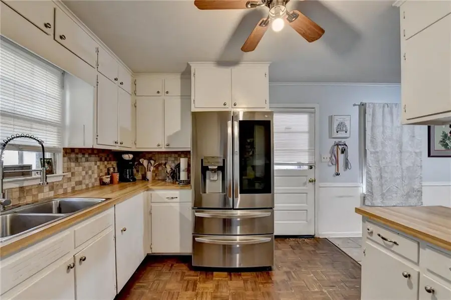 302 Holly Lane, Gainesville, GA 30501 - Image #3