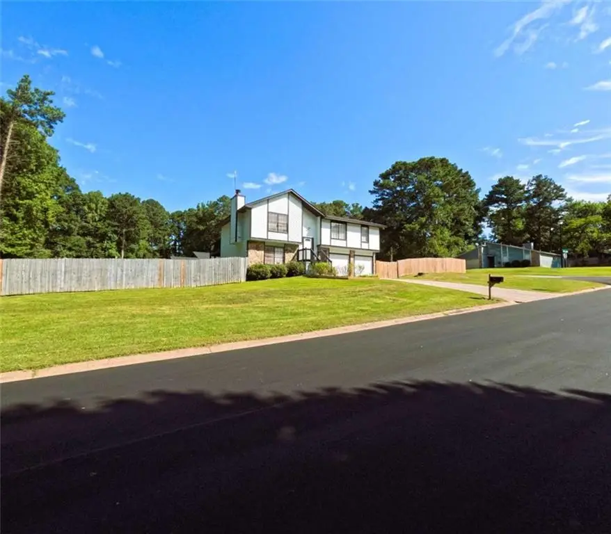 3695 Winterberry Lane, Snellville, GA 30039 - Image #1