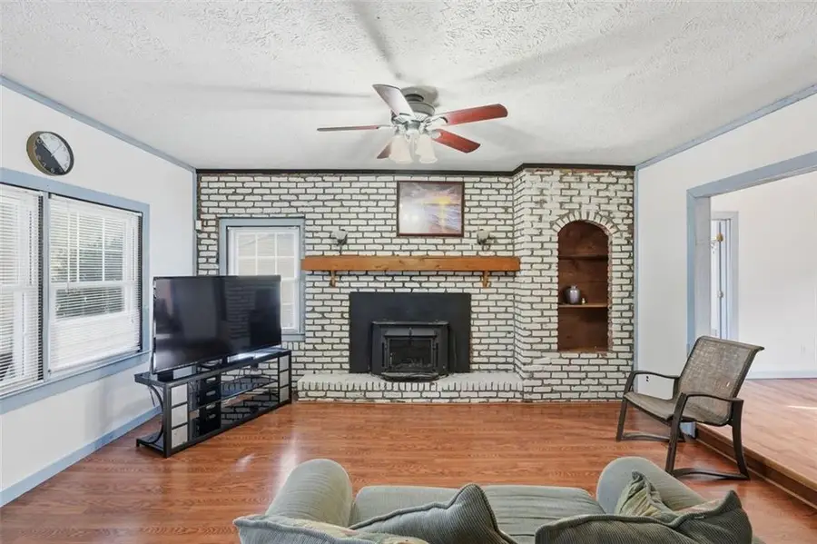 130 Thornton Drive, Fayetteville, GA 30214 - Image #2