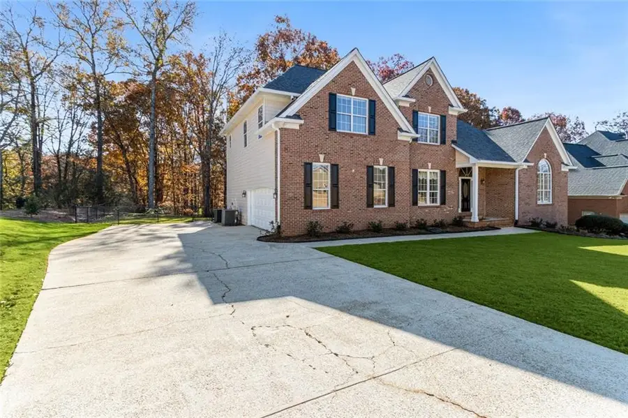 5926 Mount Water Trail, Buford, GA 30518 - Image #2