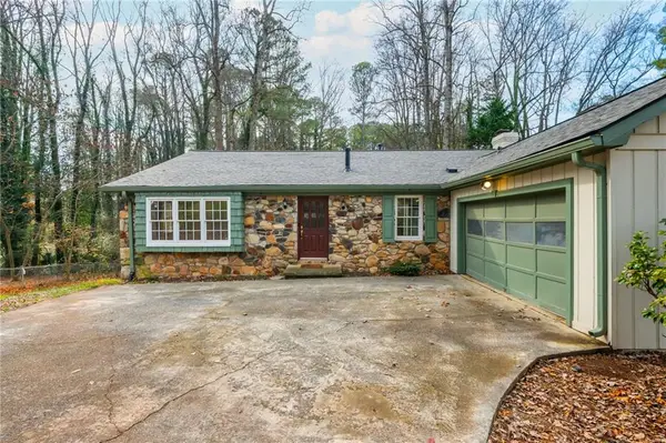 35 Simpson Drive Ne, Kennesaw, GA 30144