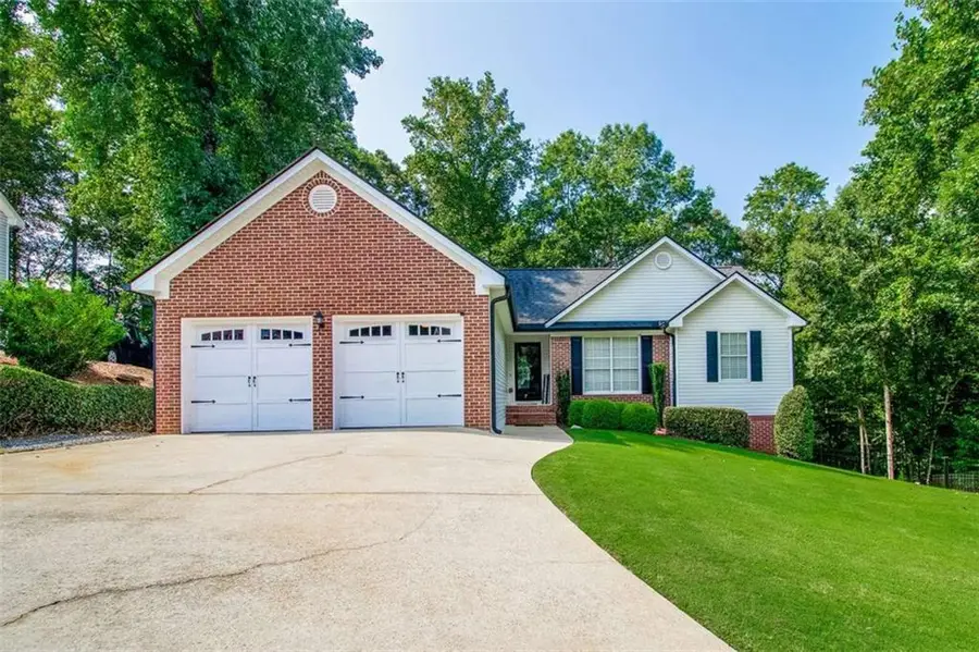 5505 Riverchase Drive, Flowery Branch, GA 30542 - Image #3