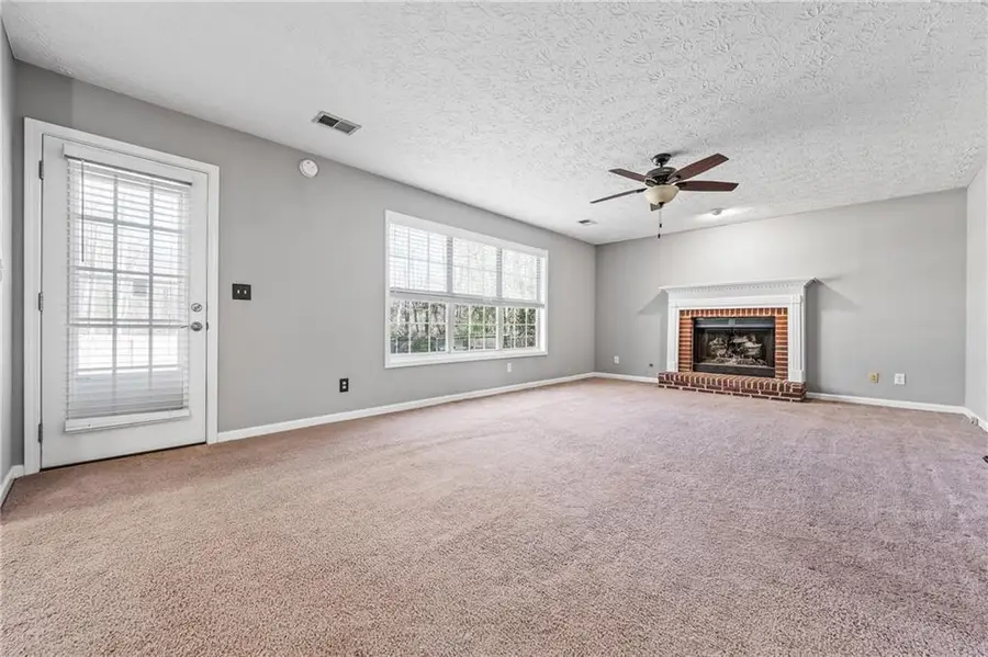 5386 Cross Creek Cove, Acworth, GA 30102 - Image #2