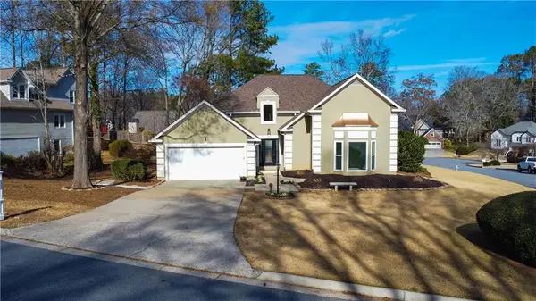 301 Oak Terrace, Alpharetta, GA 30009