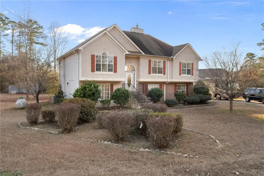 6644 Virlyn B Smith Road, Fairburn, GA 30213 - Image #3