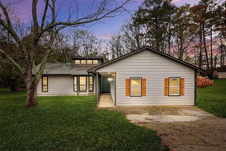 9573 Briar Creek Court, Jonesboro, GA 30238 - Image #2