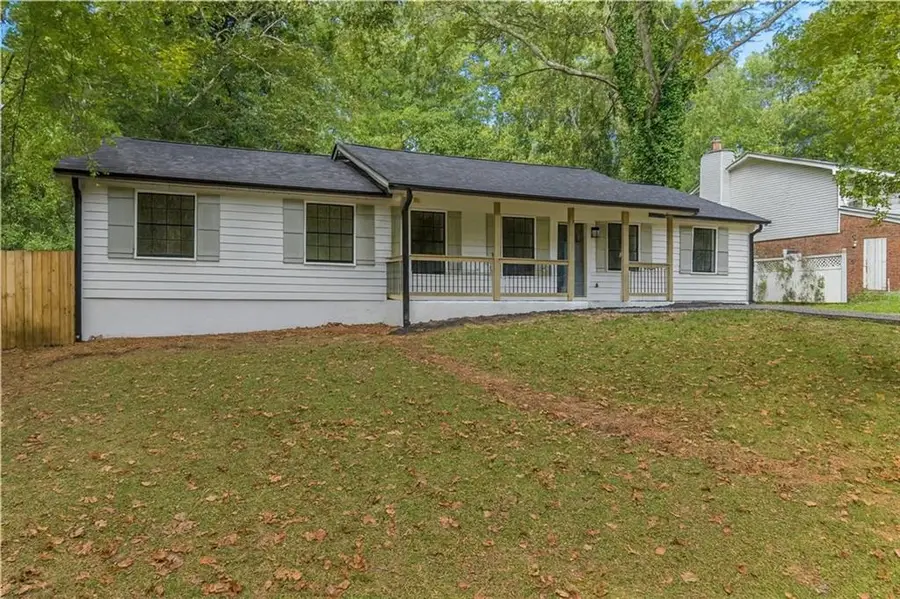 8949 Raven Drive, Jonesboro, GA 30238 - Image #2