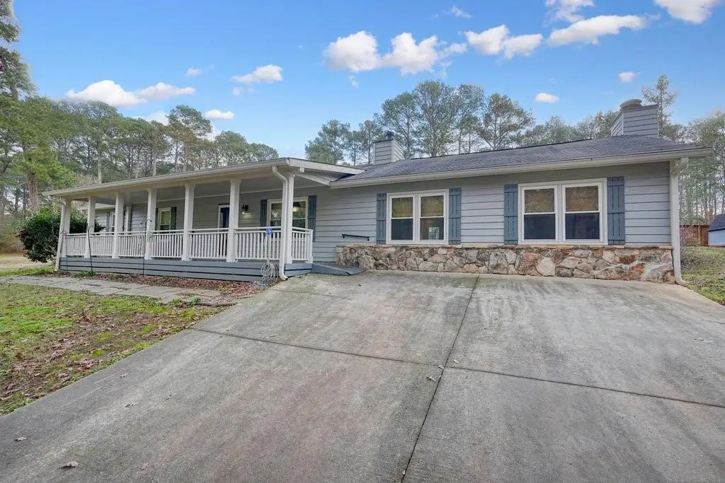 297 Cowan Road Se, Conyers, GA 30094 - Image #1