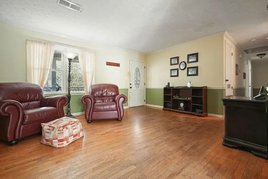 297 Cowan Road Se, Conyers, GA 30094 - Image #3