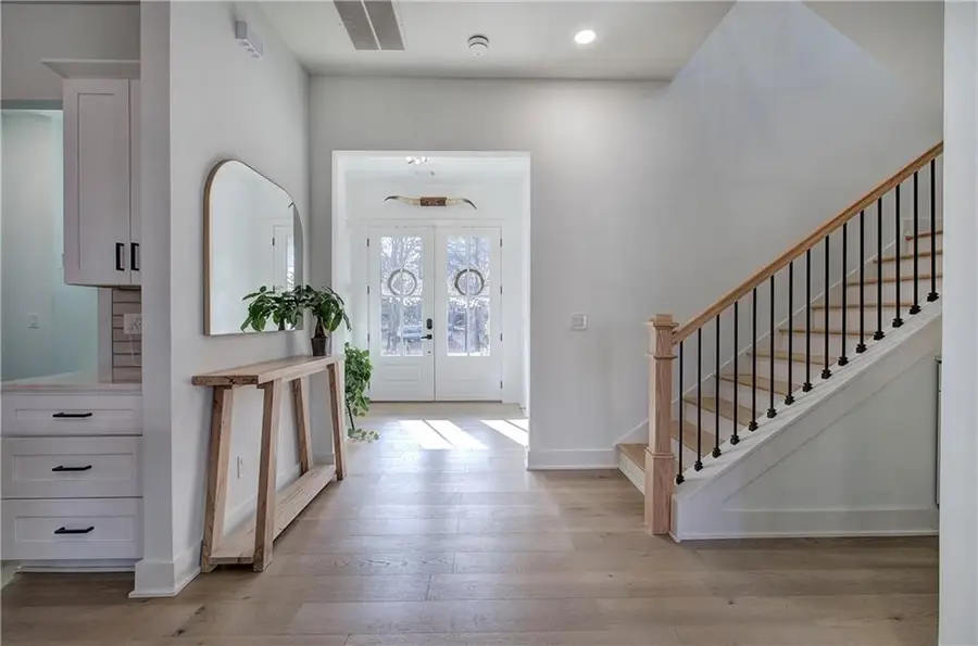 81 Summit Ridge Circle Se, Cartersville, GA 30120 - Image #3