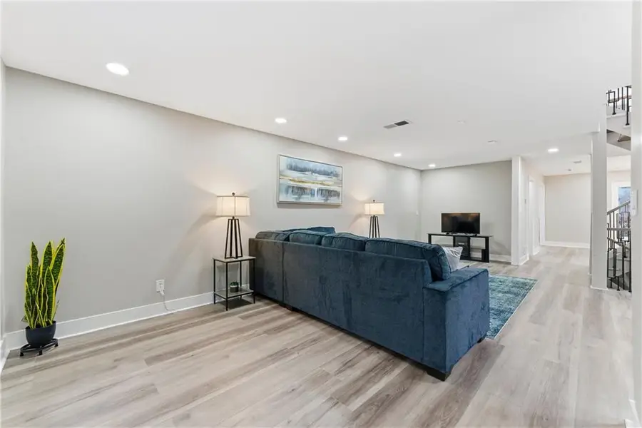 4082 Audubon Drive, Marietta, GA 30068 - Image #2