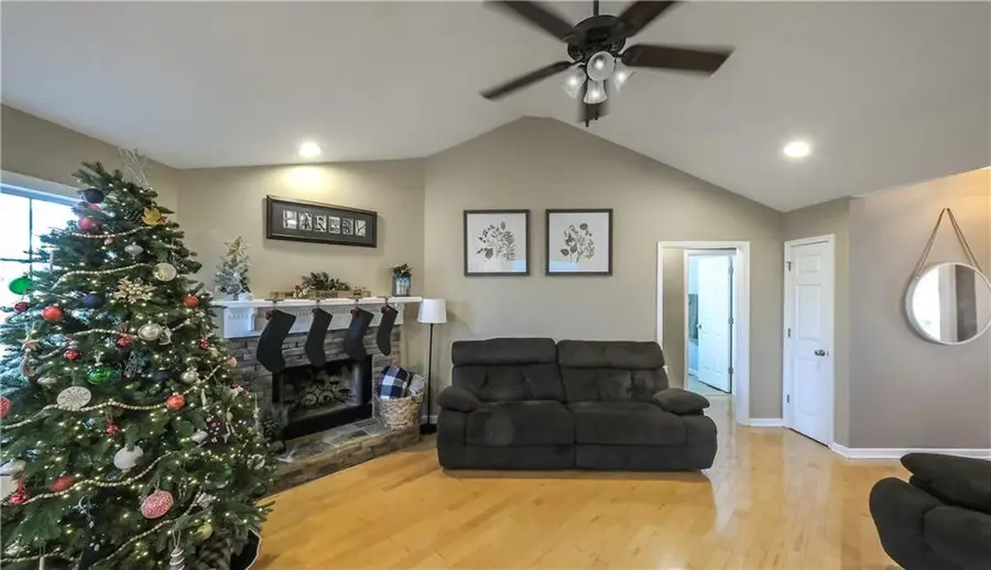 160 Lakemont Drive, Lagrange, GA 30240 - Image #2