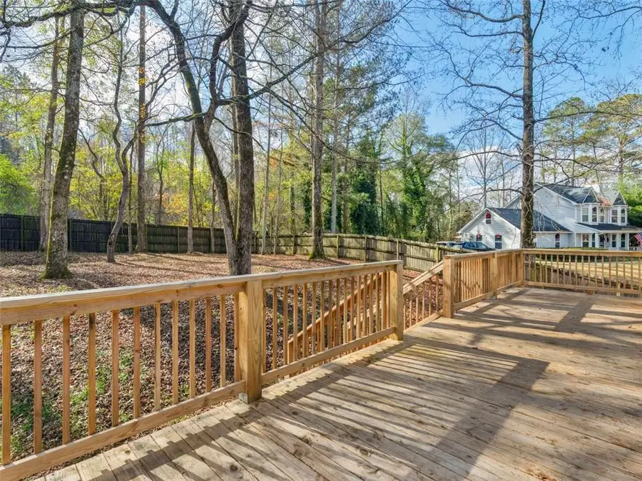 9185 Melody Circle Sw, Covington, GA 30014 - Image #3