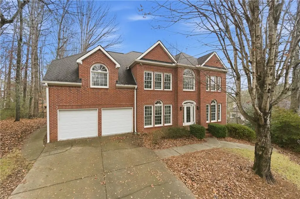 3334 Trails End Road Ne, Roswell, GA 30075 - Image #1