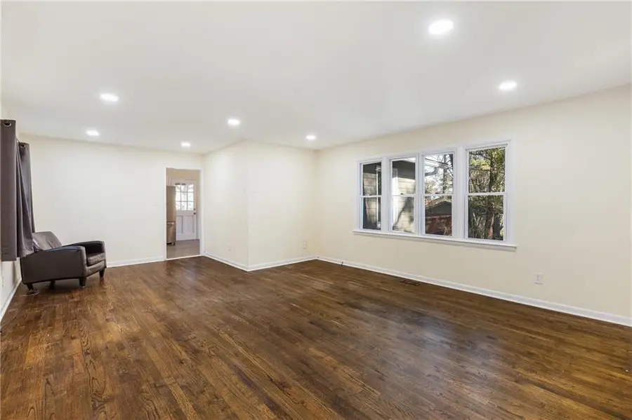 5287 Maple Valley Road Sw, Mableton, GA 30126 - Image #2