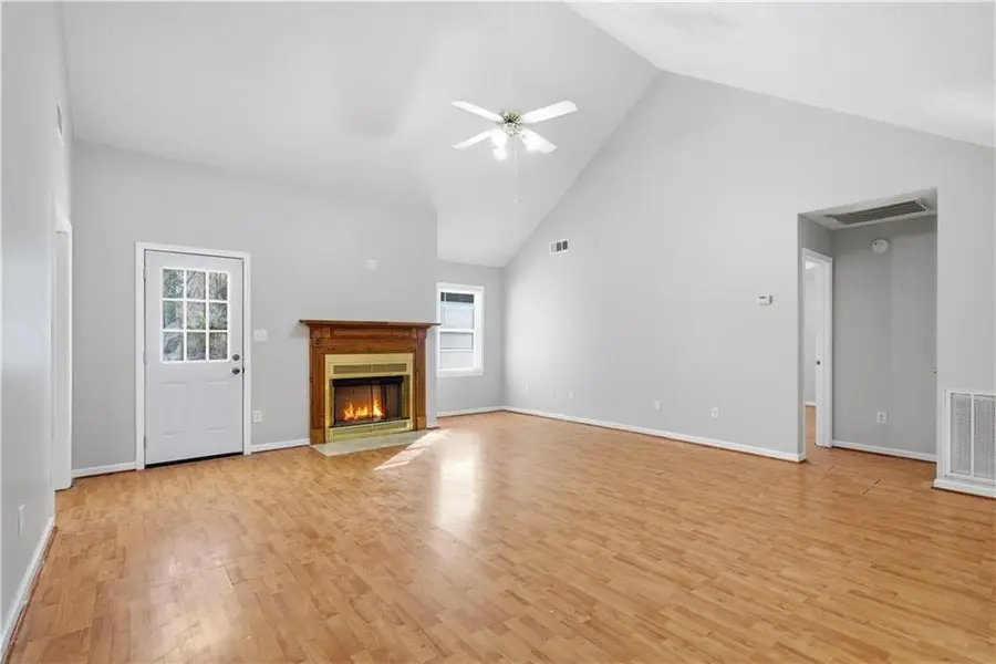 16 Broken Arrow Court Ne, Rydal, GA 30171 - Image #3