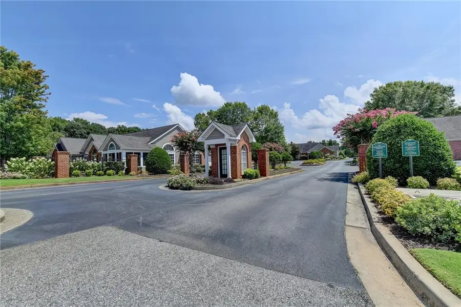 4520 Orchard Trace, Roswell, GA 30076 - Image #3