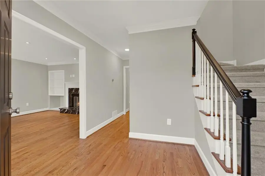 935 Lenox Hill Court Ne, Atlanta, GA 30324 - Image #3