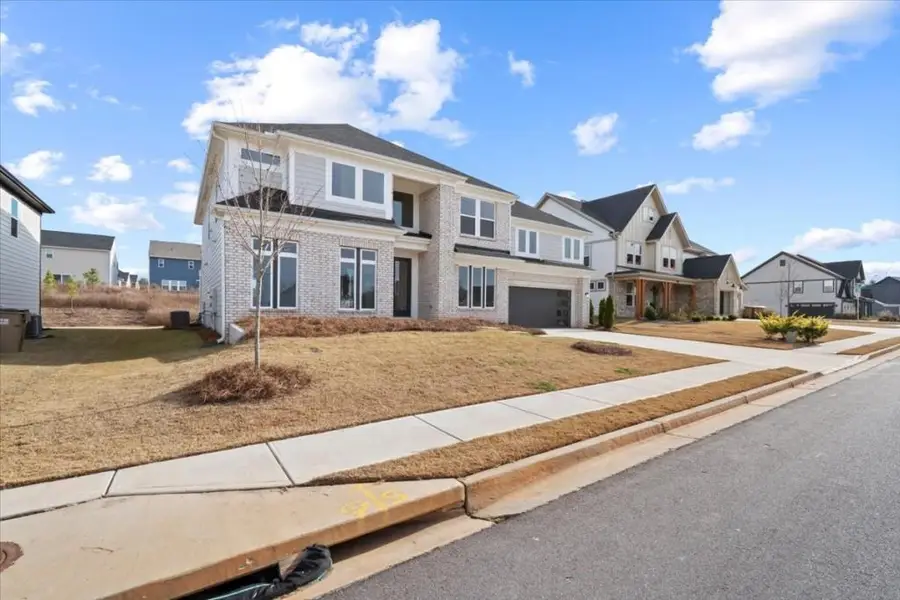 247 Clear Lake Parkway, Hoschton, GA 30548 - Image #2