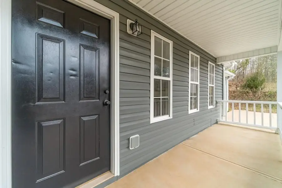 80 Hunters Trace, Covington, GA 30014 - Image #3