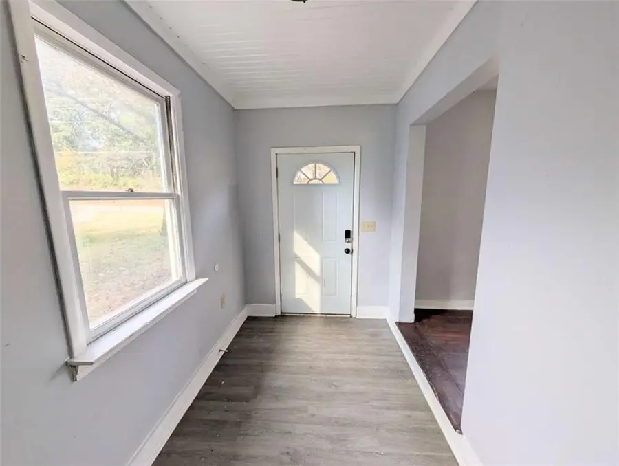 1960 Taylor Avenue, East Point, GA 30344 - Image #2