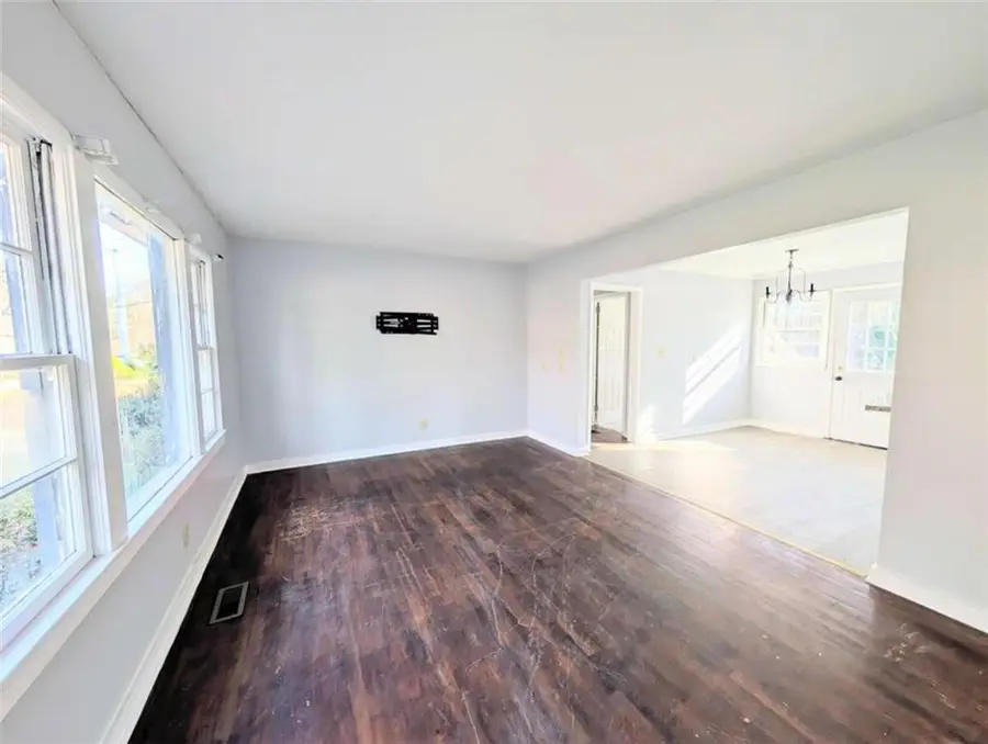 1960 Taylor Avenue, East Point, GA 30344 - Image #3