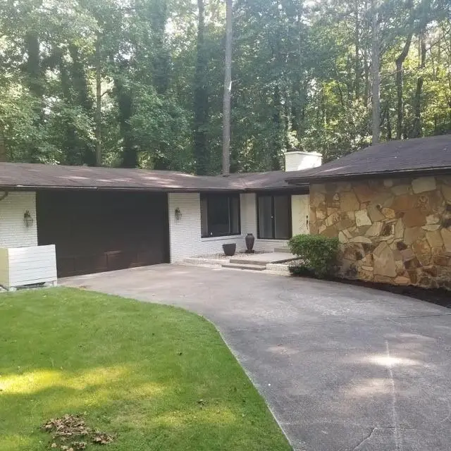 6068 Dee Court, Stone Mountain, GA 30087 - Image #2