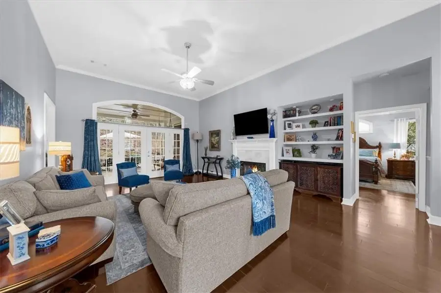 1847 Shaker Falls Lane, Lawrenceville, GA 30045 - Image #3