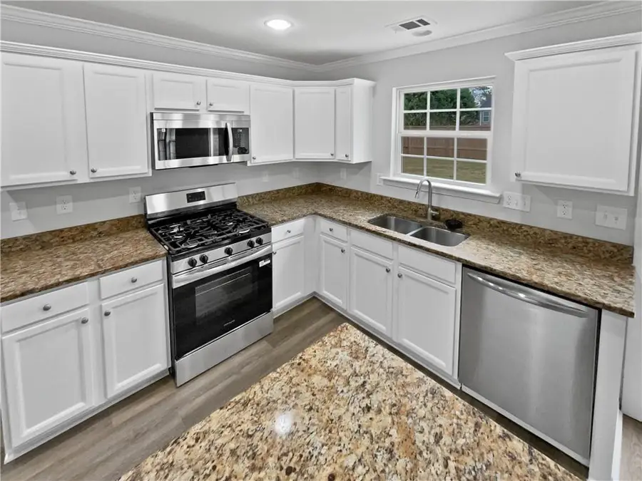 1668 Jesse Cronic Court, Braselton, GA 30517 - Image #2