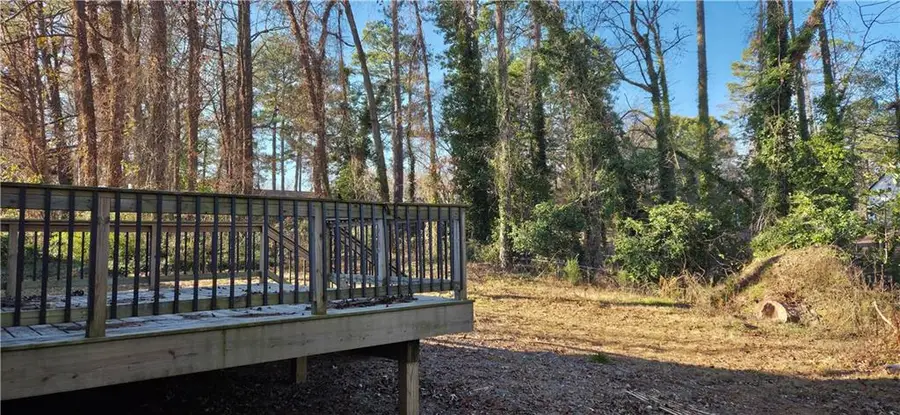 3820 Lake Drive Se, Smyrna, GA 30082 - Image #3