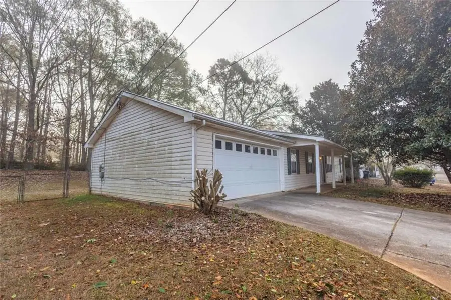 585 Cowan Road, Covington, GA 30016 - Image #3