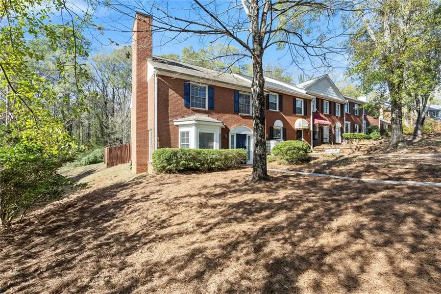 163 Willow Stream Court, Roswell, GA 30076 - Image #2