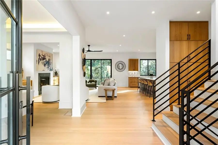 2383 Poplar Springs Drive Ne, Brookhaven, GA 30319 - Image #2