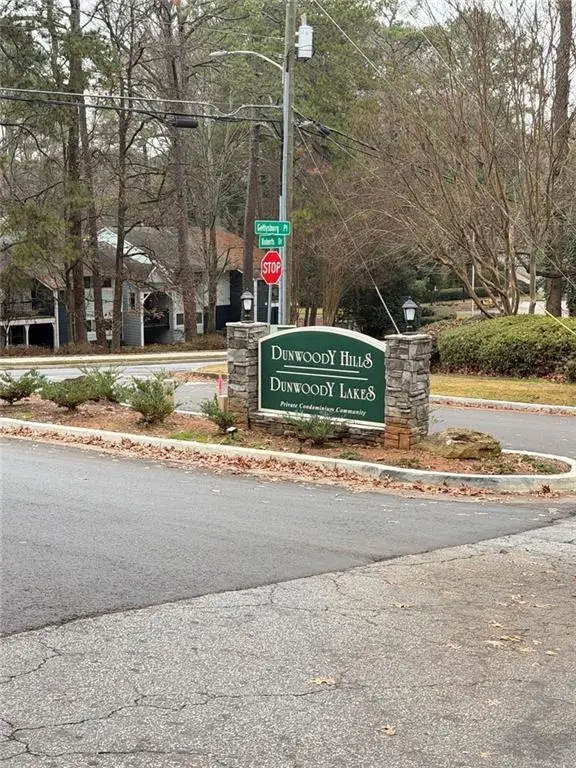 310 Natchez Trace, Atlanta, GA 30350 - Image #2