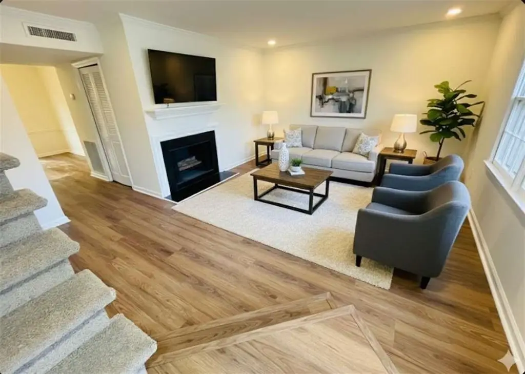 2 Chaumont Square Nw, Atlanta, GA 30327 - Image #1