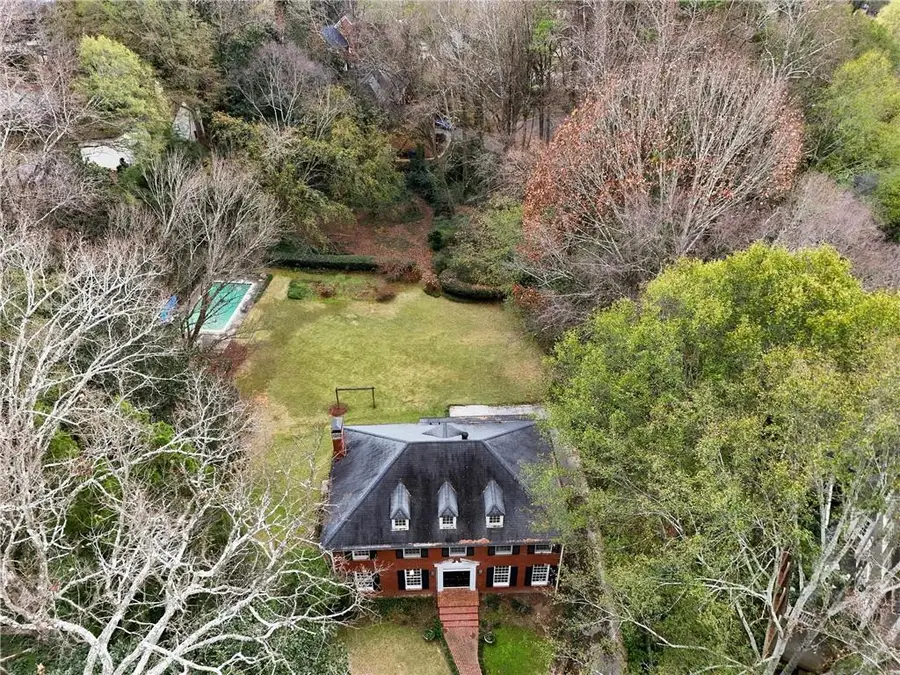 956 W Wesley Road Nw, Atlanta, GA 30327 - Image #3