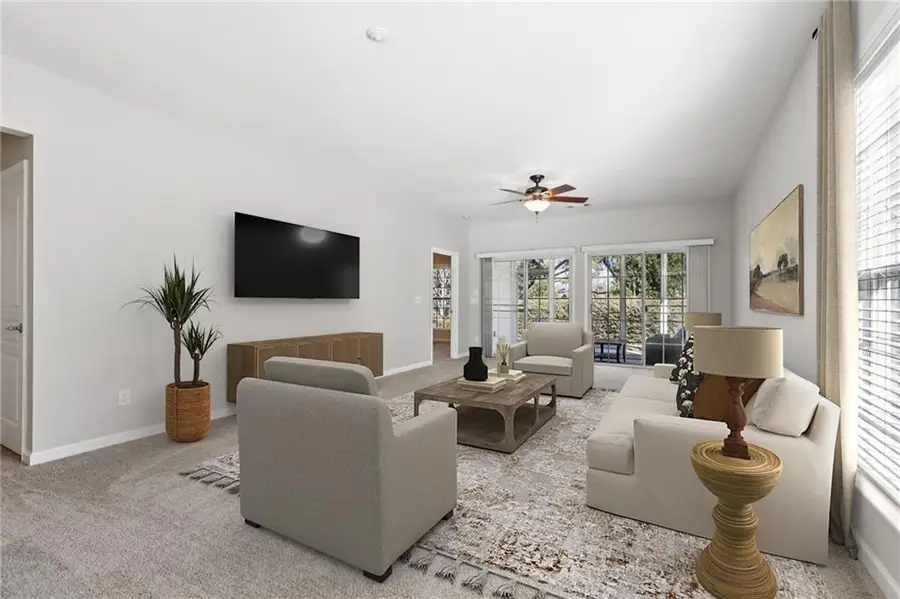 6221 Greenstone Circle, Hoschton, GA 30548 - Image #3