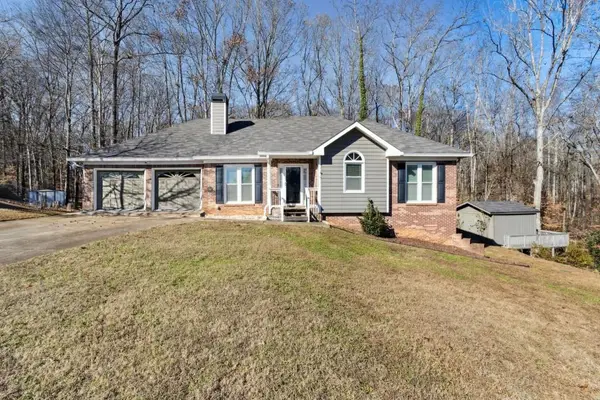4675 Creek Bluff Drive, Sugar Hill, GA 30518