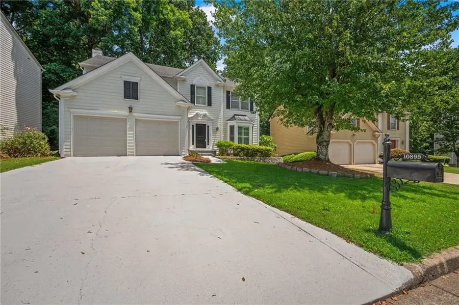 10895 Glenbarr Drive, Johns Creek, GA 30097 - Image #2