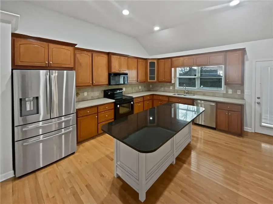 913 Whistler Lane, Canton, GA 30114 - Image #2