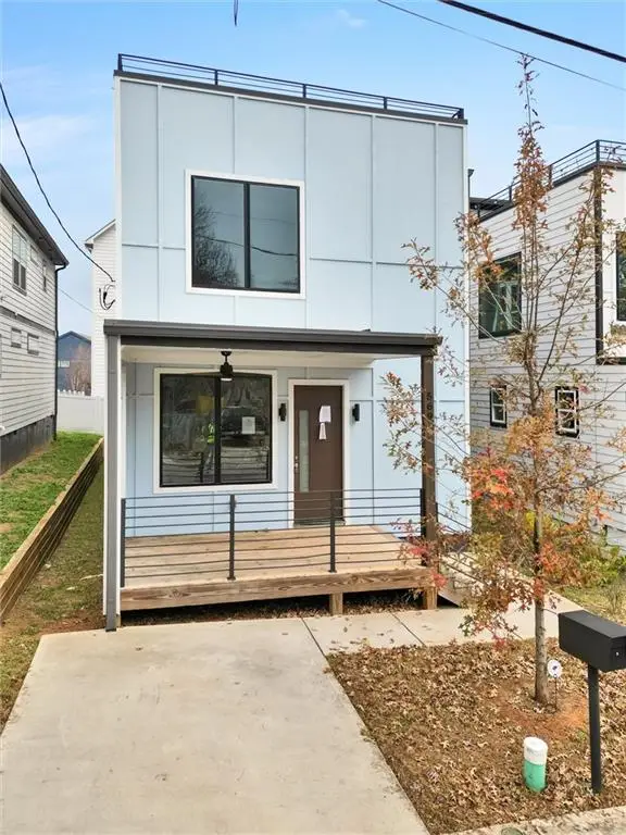 569 Middle Street Sw, Atlanta, GA 30310 - Image #1