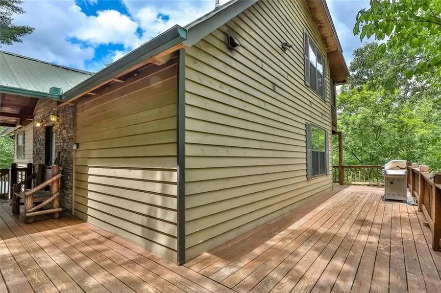 101 Moonshine Mountain Road, Mineral Bluff, GA 30559 - Image #2
